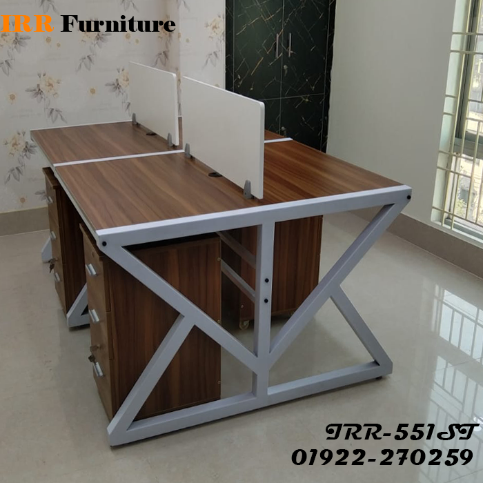 Cubicle workstation desk