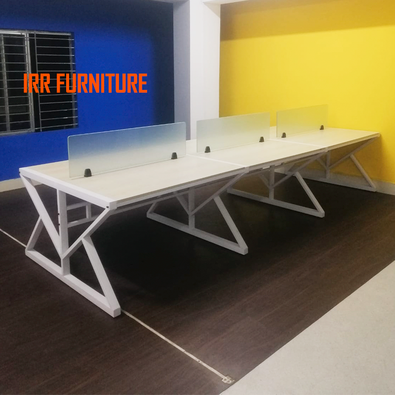 4-person office workstation
